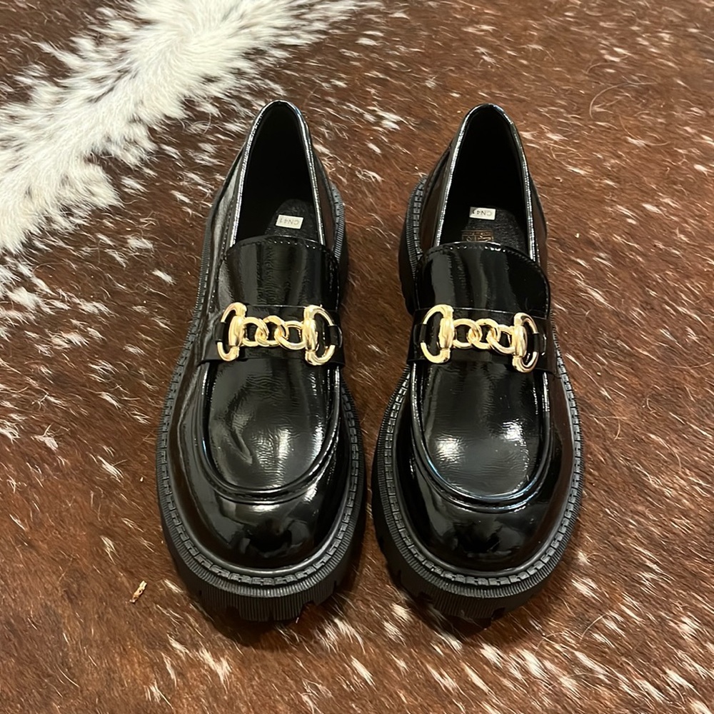 Never worn chain loafers